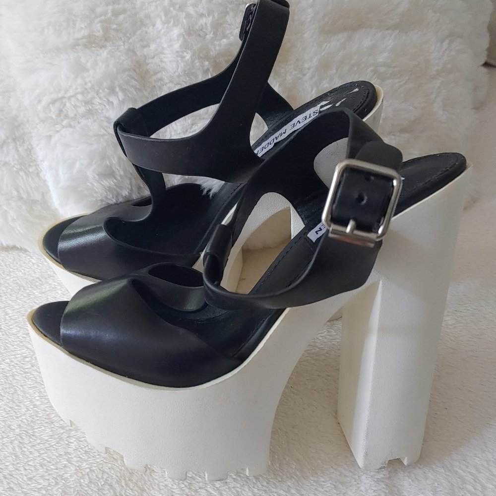 Chunky Platform Leather T-Strap Black Steve Madden Sandal Heels SZ 6.5